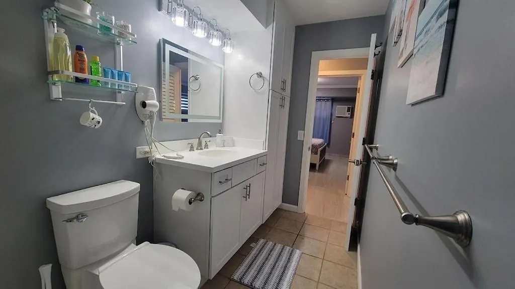 Waikiki Condo 2 Bedrooms 2 Bathrooms With 1 Free Parking Space Honolulu United States