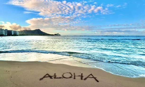 Waikiki Condo 2 Bedrooms 2 Bathrooms With 1 Free Parking Space Honolulu Apartment