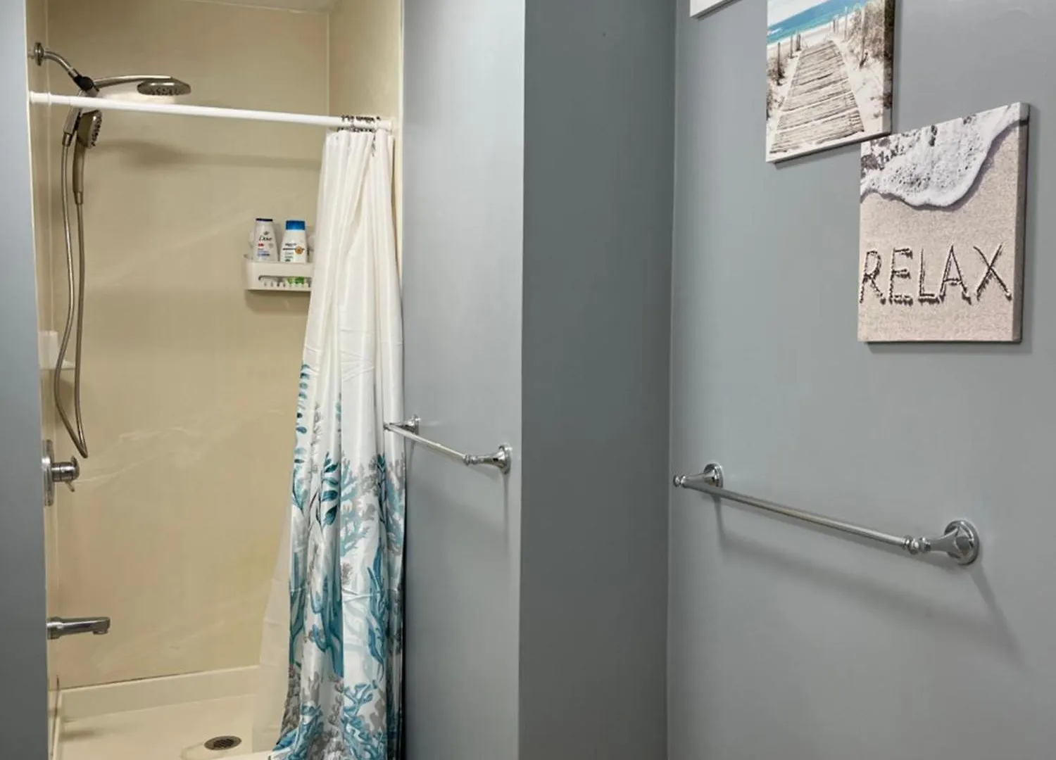 Waikiki Condo 2 Bedrooms 2 Bathrooms With 1 Free Parking Space Honolulu