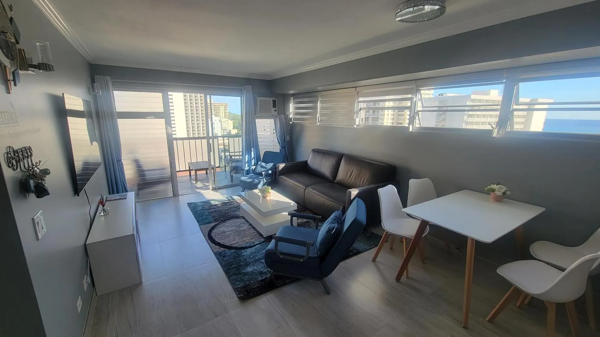 Waikiki Condo 2 Bedrooms 2 Bathrooms With 1 Free Parking Space Honolulu Apartman